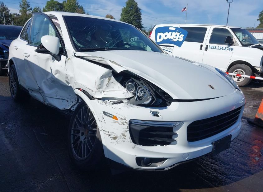 2017 PORSCHE CAYENNE PLATINUM EDITION photo