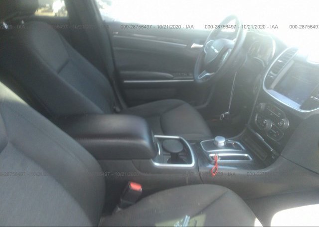 пригнать из сша 2018 CHRYSLER 300 2C3CCAAG0JH249535