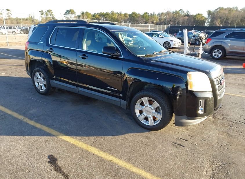 2013 GMC TERRAIN SLE-2 photo