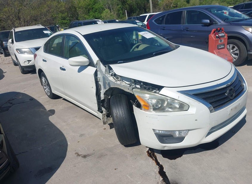 2013 Nissan Altima 2.5L photo