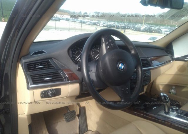 пригнать из сша 2011 BMW X5 5UXZW0C55BL371927