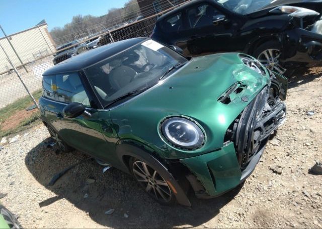 2022 MINI HARDTOP 2 DOOR (VIN: WMW13DJ01N2R30273)