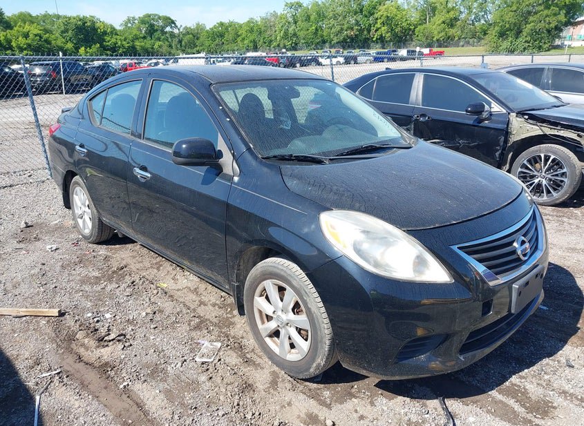 2014 Nissan Versa 1.6L photo