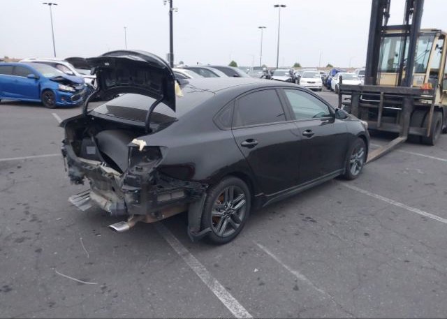 2021 KIA FORTE(VIN: 3KPF34AD4ME351064