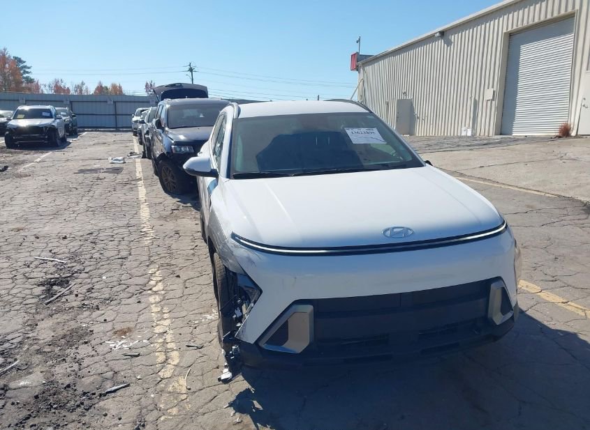 2025 HYUNDAI KONA SEL photo