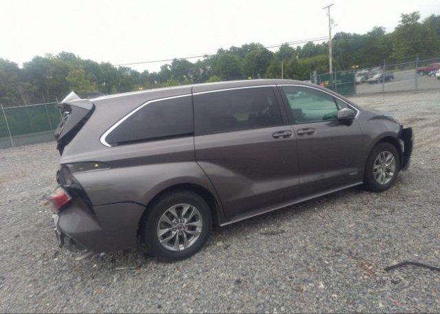 2021 TOYOTA SIENNA(VIN: 5TDKRKEC6MS024481