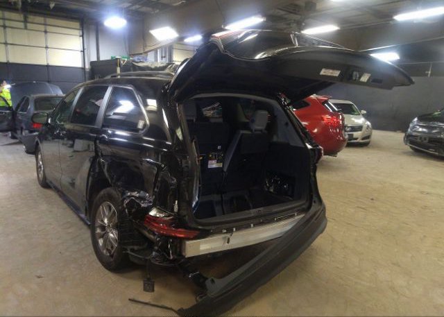 2021 TOYOTA SIENNA(VIN: 5TDYSKFC6MS008133