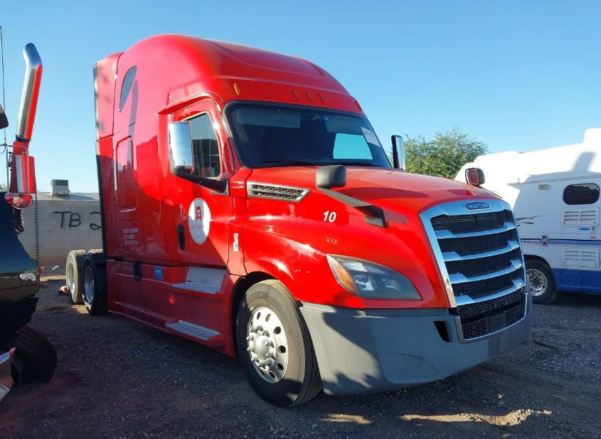 2019 FREIGHTLINER NEW CASCADIA 126 photo
