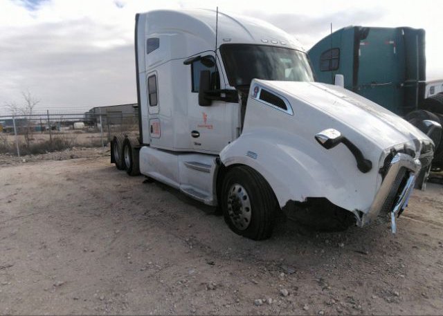 2022 KENWORTH T680 (VIN: 1XKYD49X9NJ495481)