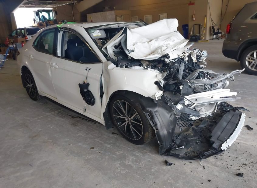 2023 TOYOTA CAMRY SE photo