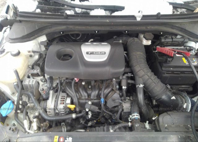 KMHD04LB9HU327261 2017 HYUNDAI ELANTRA