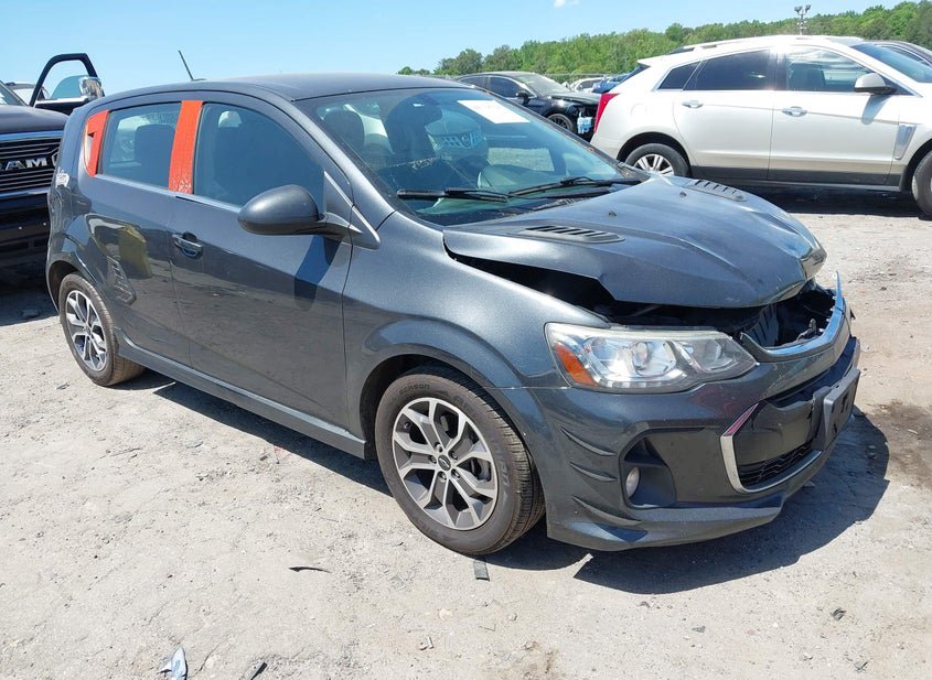 2018 Chevrolet Sonic 1.8L photo