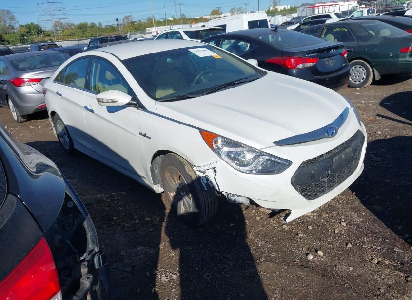 2013 HYUNDAI SONATA HYBRID photo