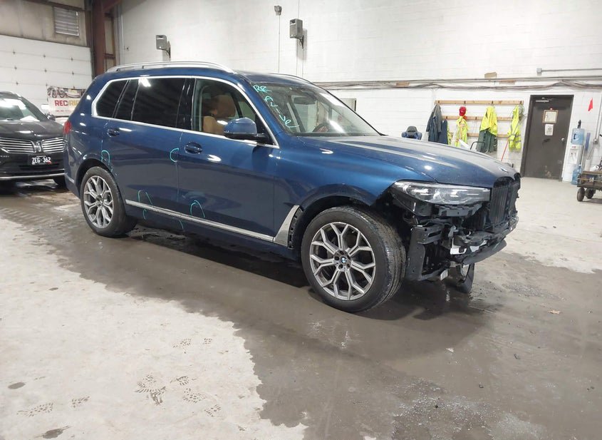 2022 BMW X7 3.0L photo