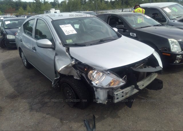 3N1CN7AP6JL886898 2018 Nissan VERSA SEDAN