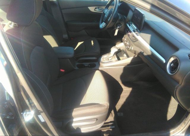 2022 KIA FORTE(VIN: 3KPF24AD5NE492553