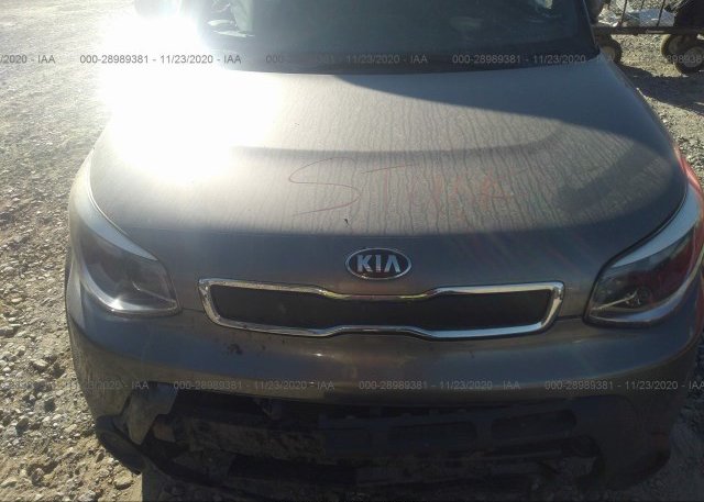 KNDJN2A24G7308811 2016 KIA SOUL