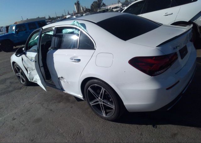 2021 MERCEDES-BENZ A-CLASS(VIN: W1K3G4EBXMJ315758