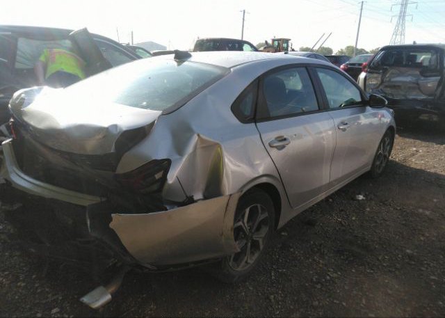 2021 KIA FORTE(VIN: 3KPF24AD2ME331902