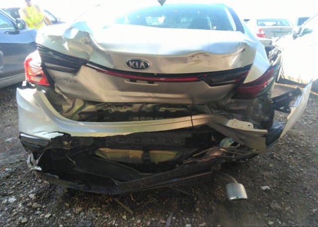 2021 KIA FORTE(VIN: 3KPF24AD2ME331902