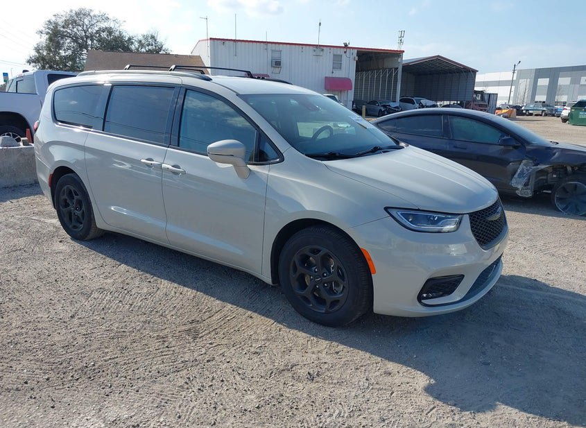 2021 CHRYSLER PACIFICA HYBRID LIMITED photo