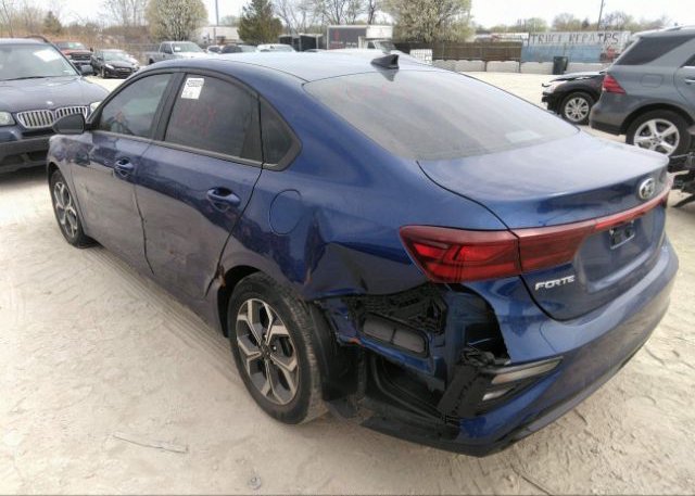 2021 KIA FORTE(VIN: 3KPF24AD7ME309359