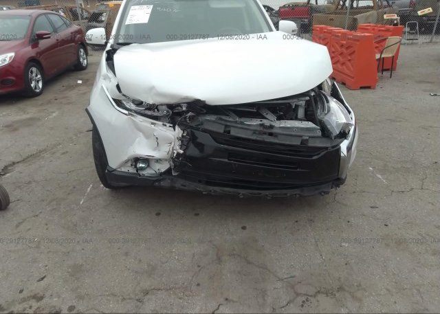 JA4AZ3A38JZ038085 2018 MITSUBISHI OUTLANDER