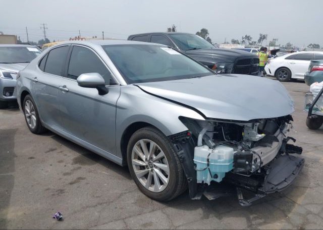 2022 TOYOTA CAMRY (VIN: 4T1C11AK4NU002796)