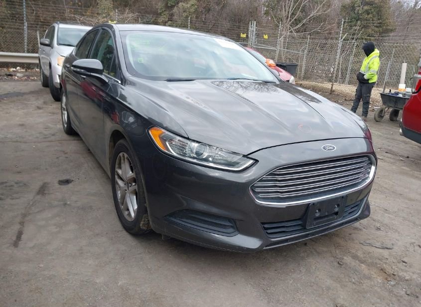 2015 FORD FUSION SE photo