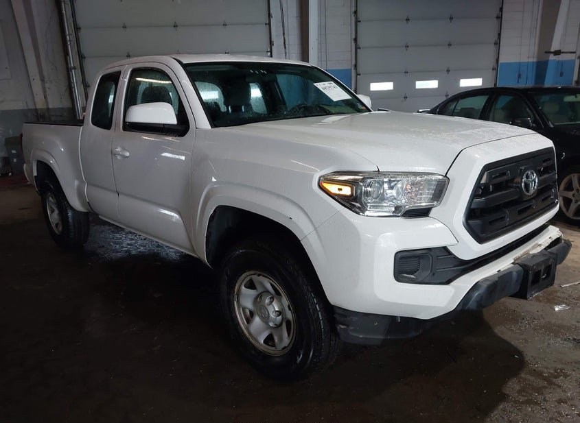 2016 TOYOTA TACOMA SR photo