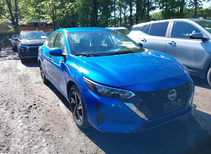 2025 Nissan Sentra 2.0L photo