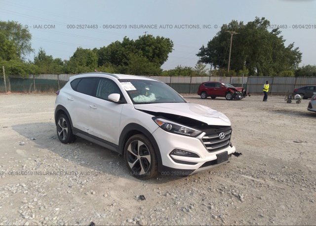 Tucson Car Auction >> Km8j33a21hu363341 Salvage White Hyundai Tucson At Columbus Oh On Tucson Car Auction >> Km8j33a21hu363341 Salvage White Hyundai Tucson At Columbus Oh On