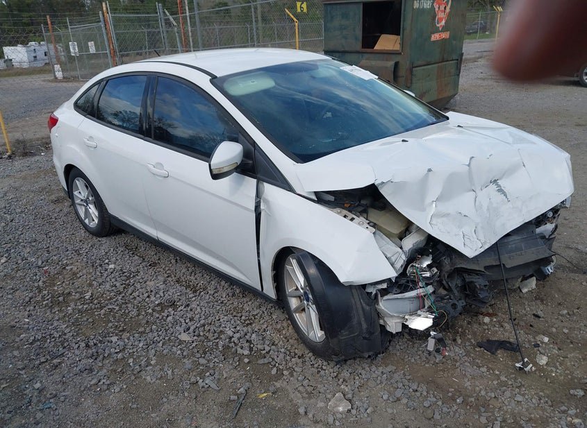 2015 Ford Focus 2.0L photo