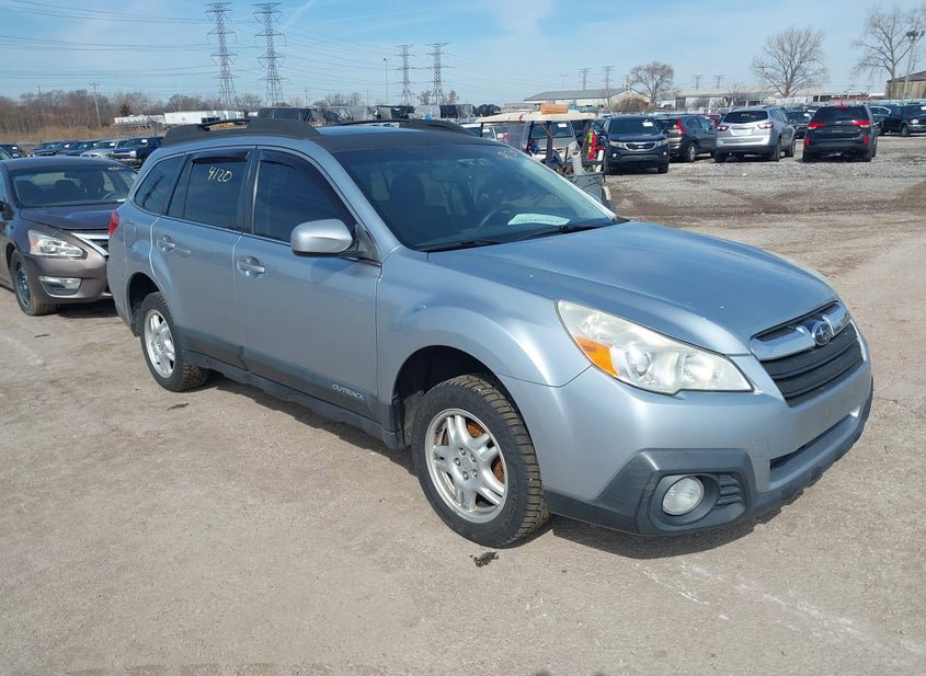 2013 Subaru Outback 2.5L photo