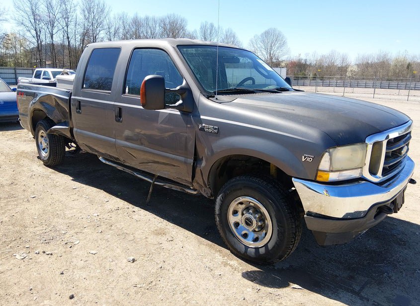 2004 Ford F-250 6.8L photo