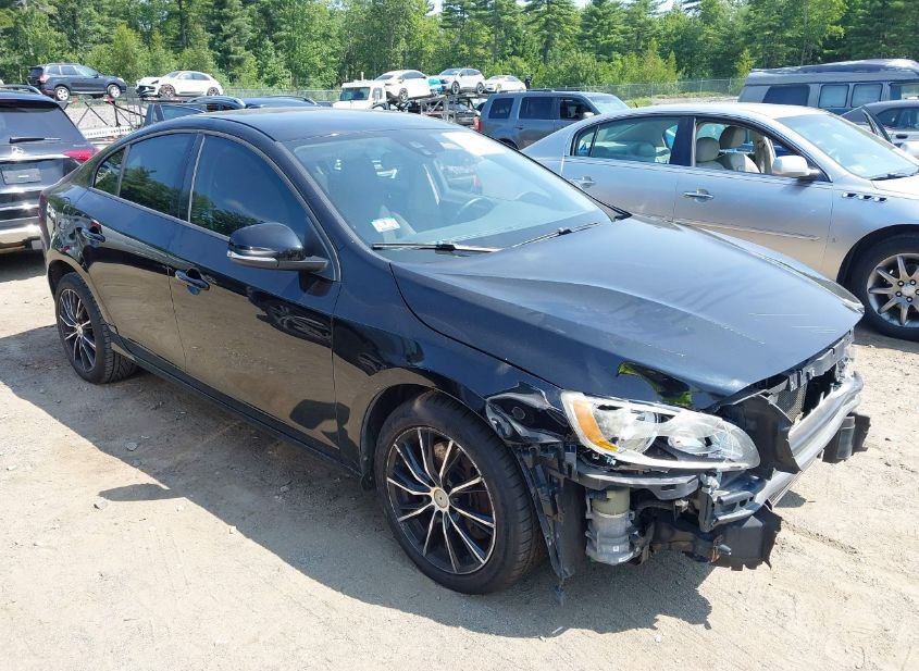 2014 VOLVO S60 T5/T5 PLATINUM/T5 PREMIER/T5 PREMIER PLUS photo