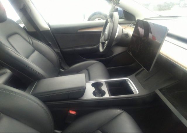 2022 TESLA MODEL 3(VIN: 5YJ3E1EB3NF240361