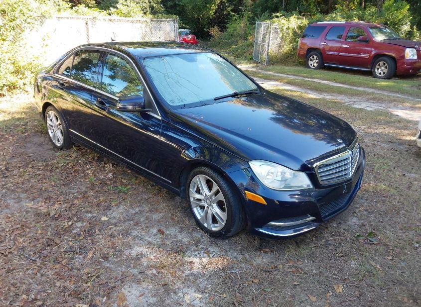 2012 MERCEDES-BENZ C 300 LUXURY 4MATIC photo