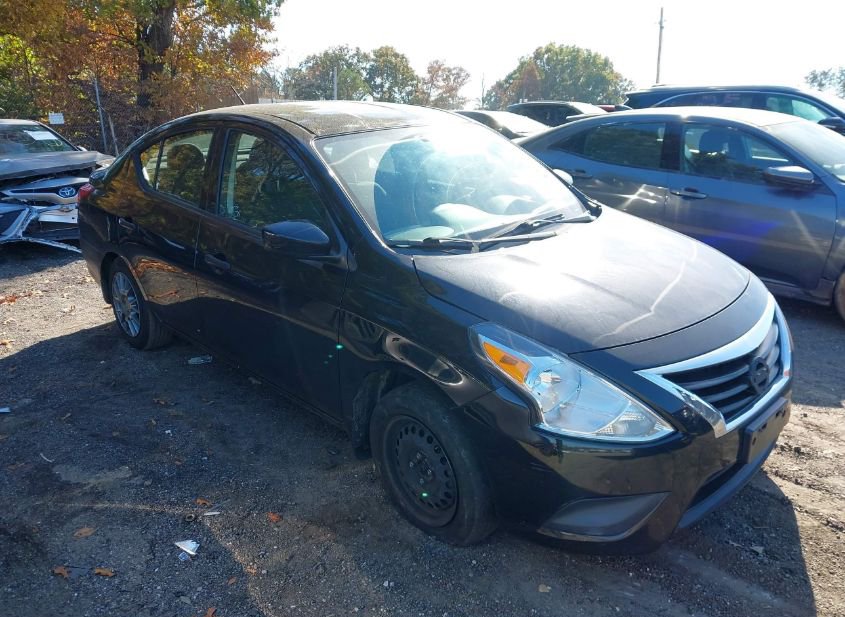 2018 NISSAN VERSA 1.6 S+ photo