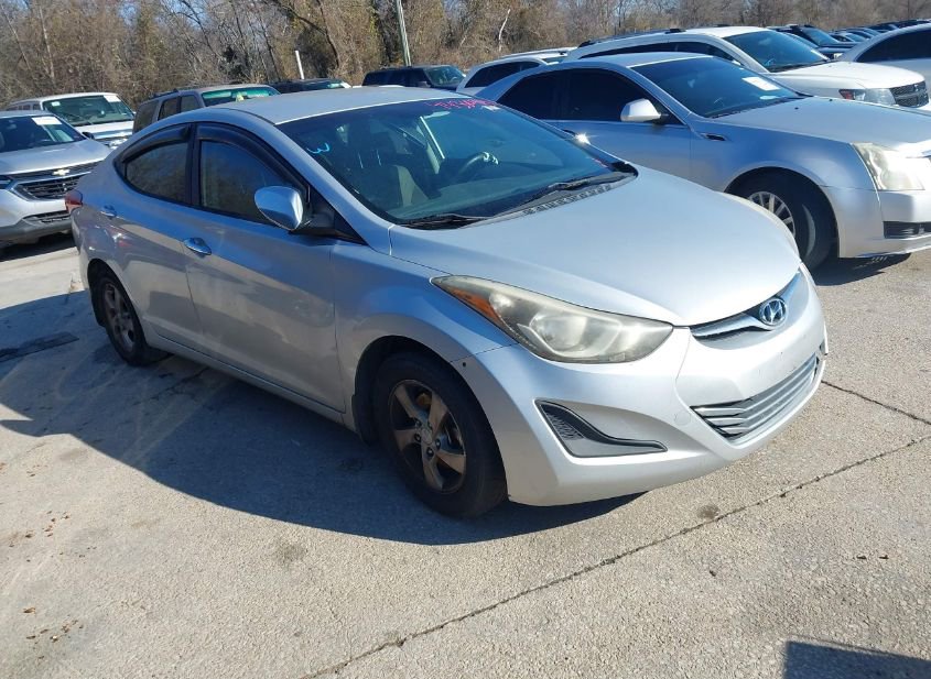 2014 HYUNDAI ELANTRA SE photo