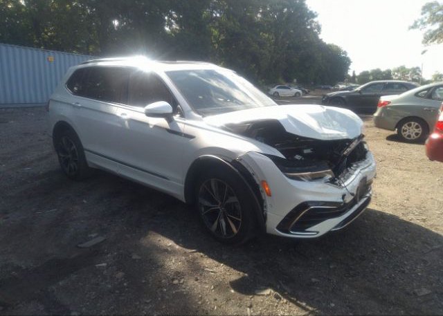 2022 VOLKSWAGEN TIGUAN (VIN: 3VV4B7AX5NM167718)
