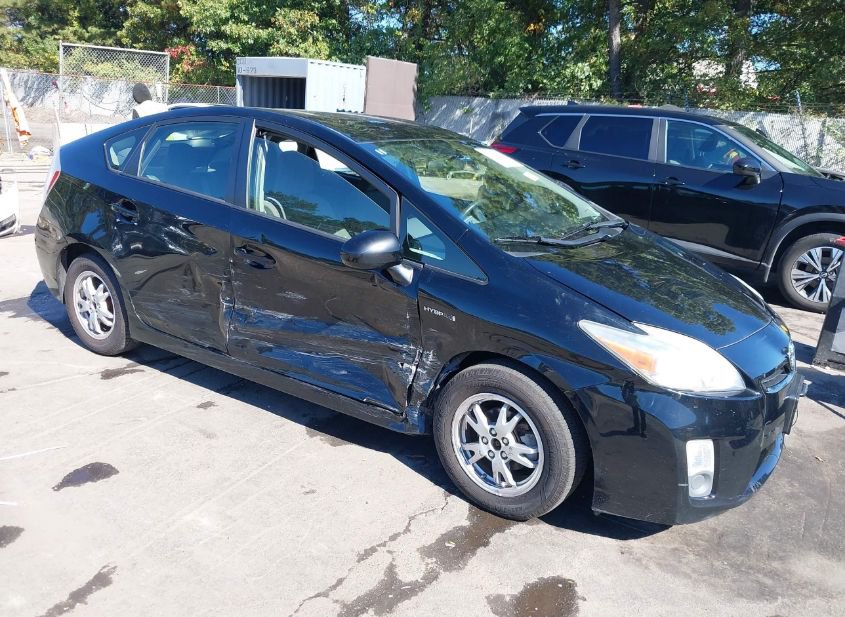 2011 TOYOTA PRIUS TWO photo