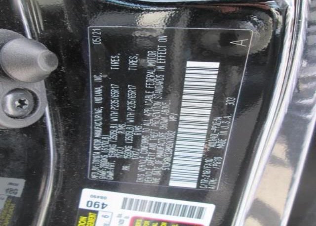 2021 TOYOTA SIENNA(VIN: 5TDKRKEC8MS047082