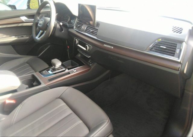 2023 AUDI Q5(VIN: WA1ABAFYXP2109513