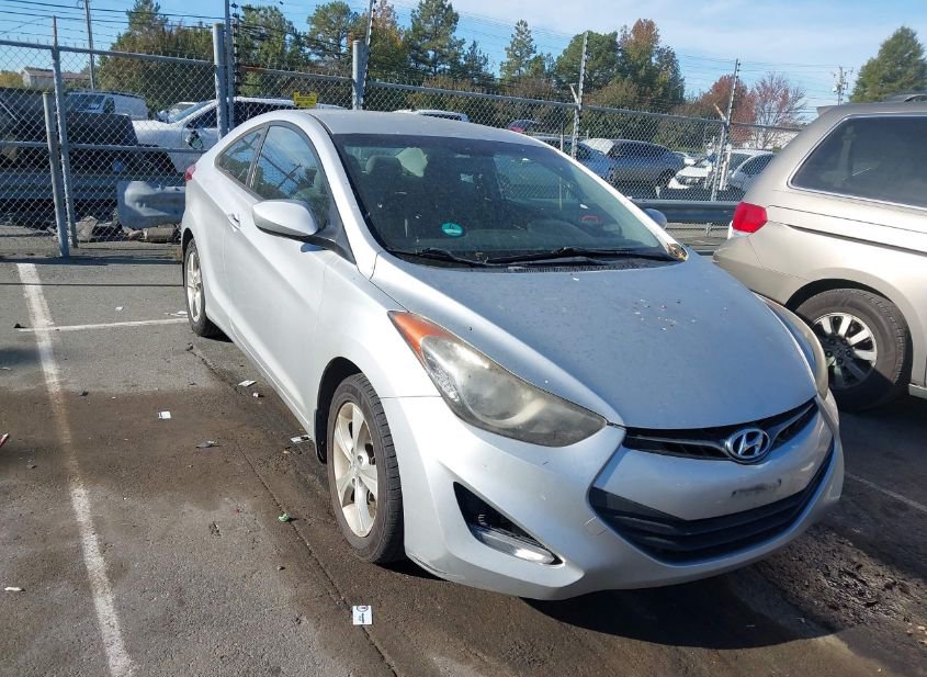 2013 HYUNDAI ELANTRA GS photo