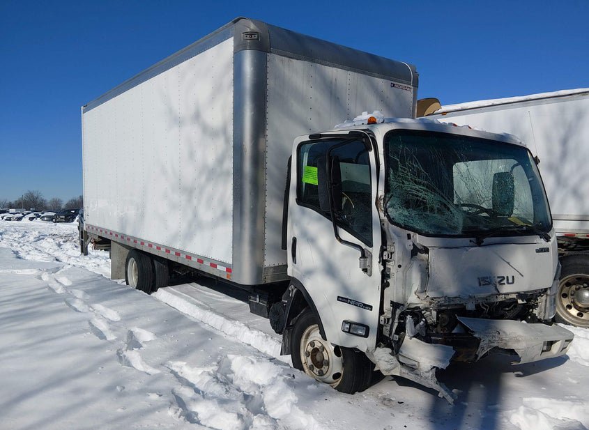 2023 Isuzu Npr Hd photo