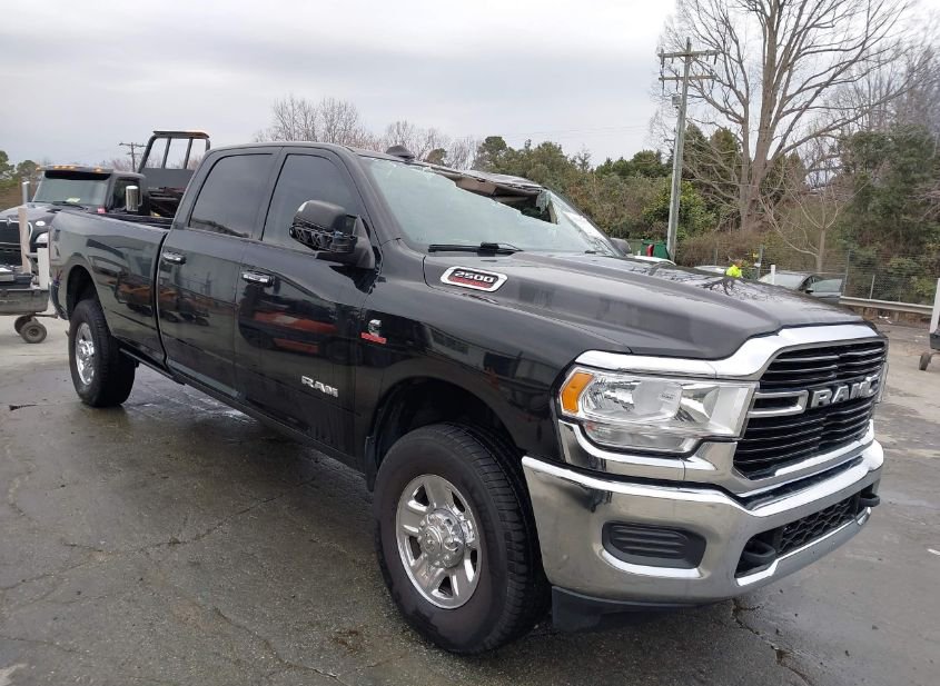 2019 RAM 2500 BIG HORN  4X4 8' BOX photo