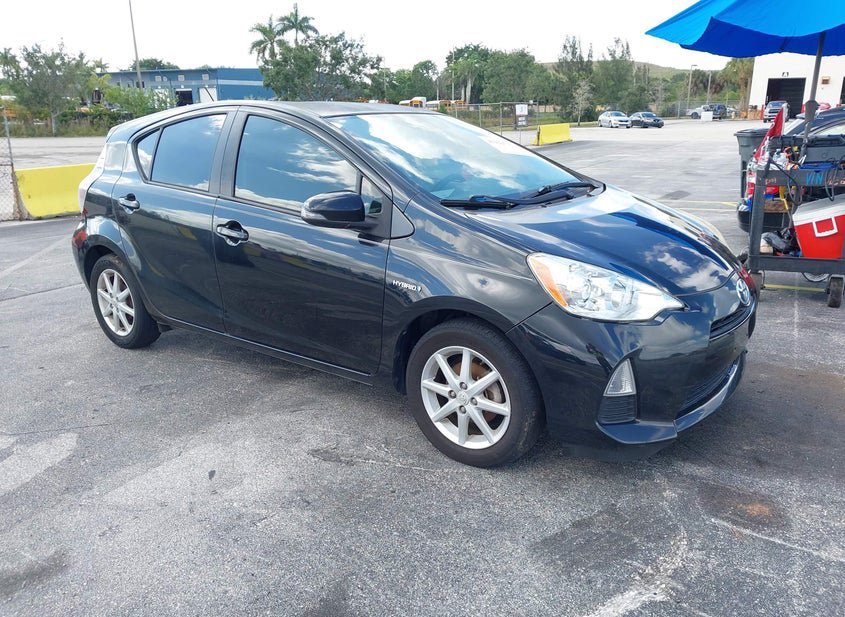 2012 Toyota Prius C 1.5L photo