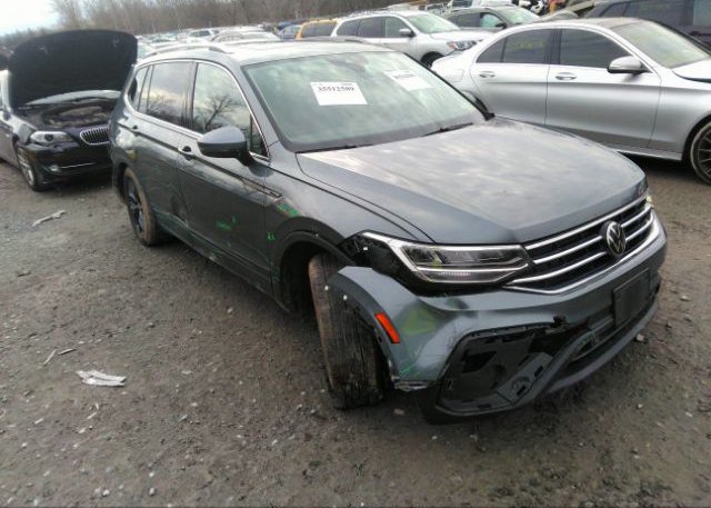 2022 VOLKSWAGEN TIGUAN (VIN: 3VV2B7AX7NM014944)