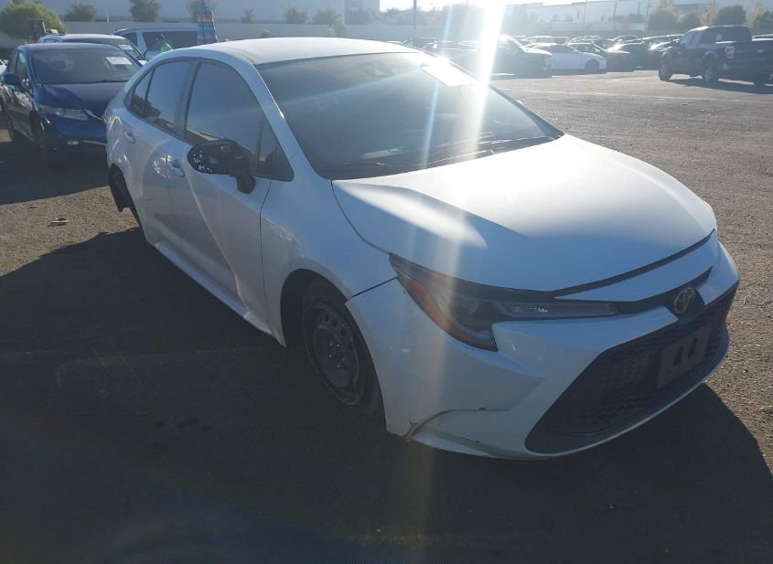 2020 TOYOTA COROLLA LE photo
